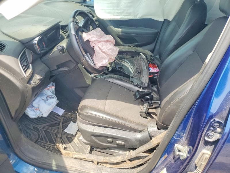 2020 CHEVROLET TRAX 1LT 7
