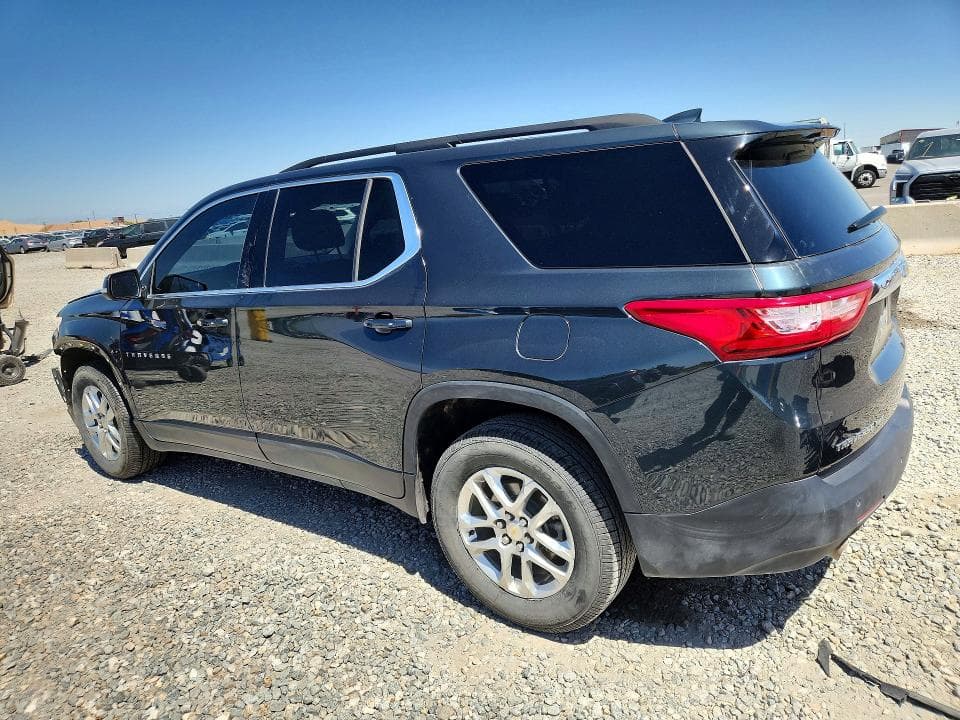 2021 CHEVROLET TRAVERSE LT 2