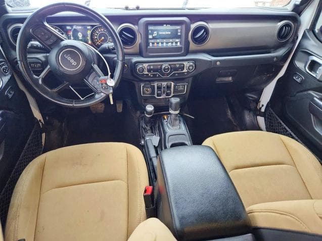 2020 JEEP GLADIATOR SPORT 8