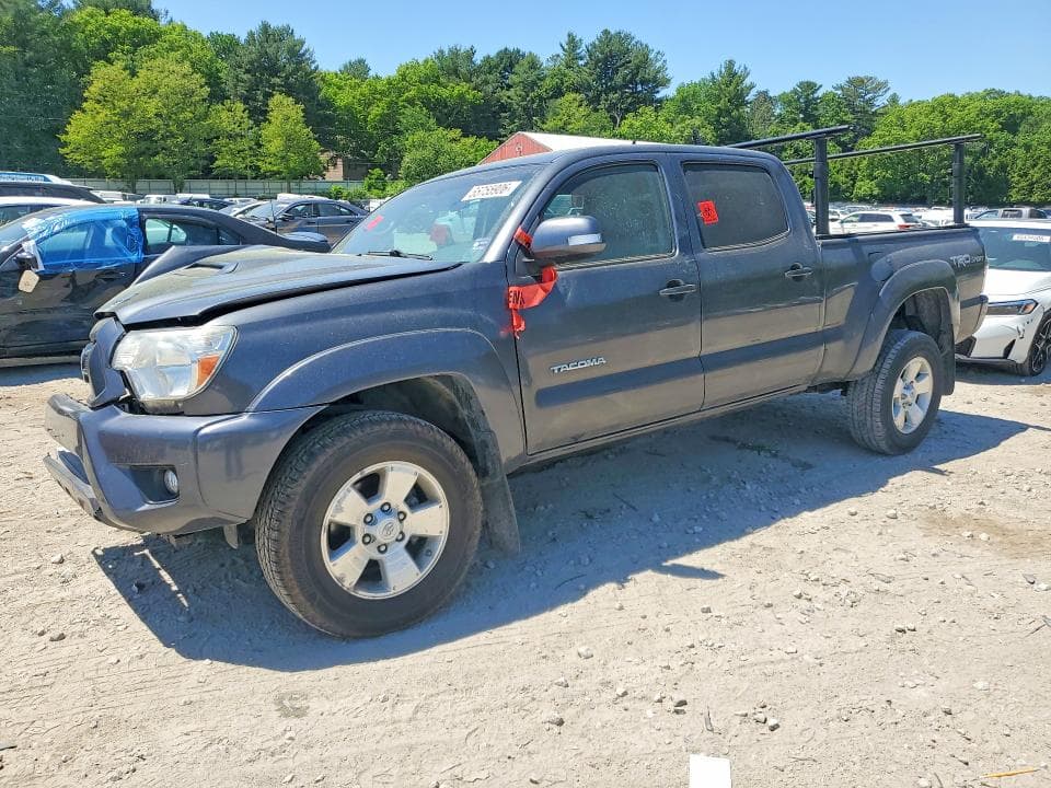2015 TOYOTA TACOMA