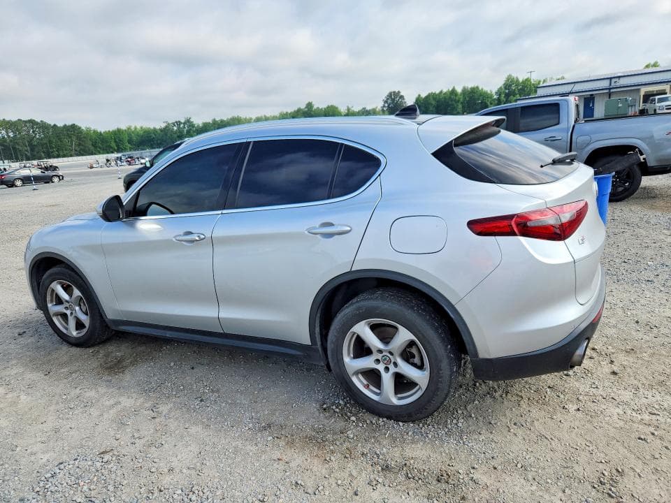 2018 ALFA ROMEO STELVIO 2