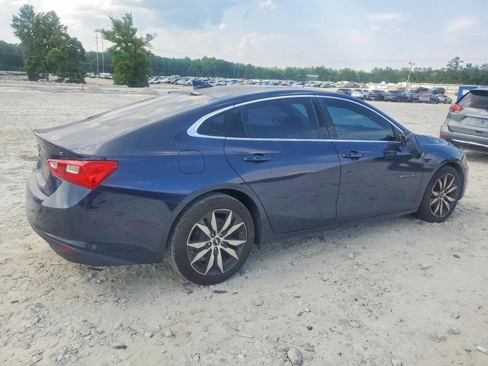 2017 CHEVROLET MALIBU LT 3