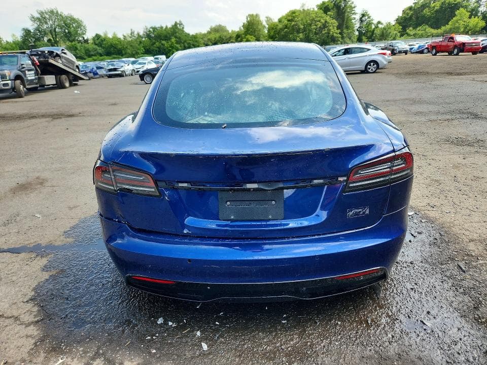 2023 TESLA MODEL S 6