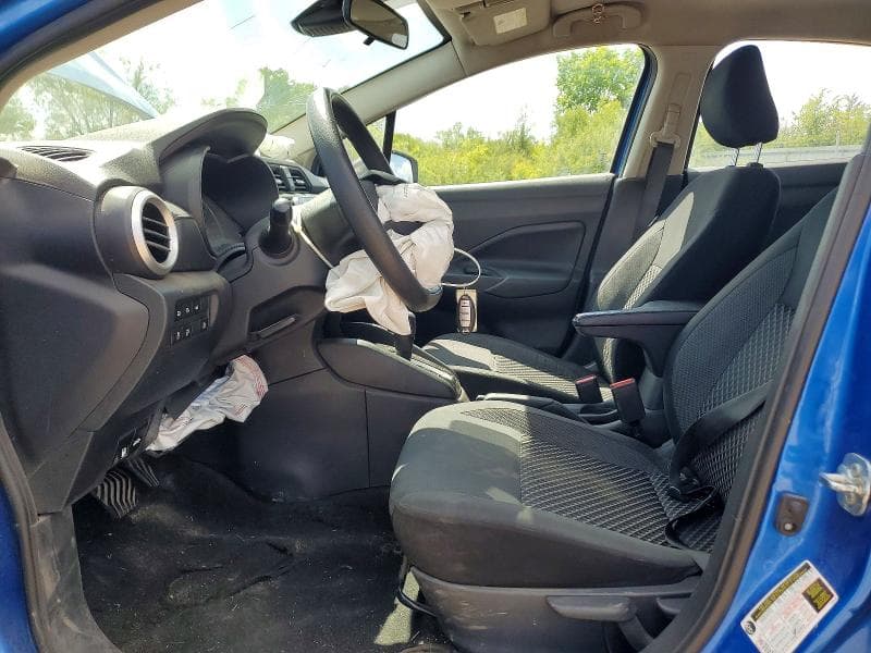 2020 NISSAN VERSA S 7