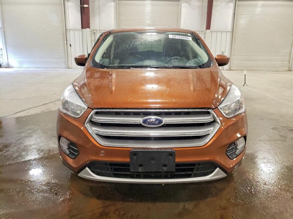 2017 FORD ESCAPE SE 5