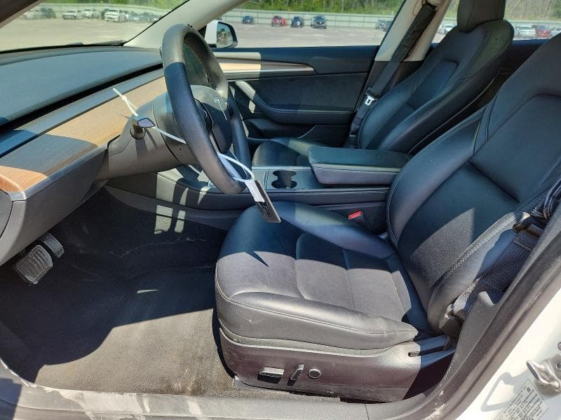 2023 TESLA MODEL 3 7