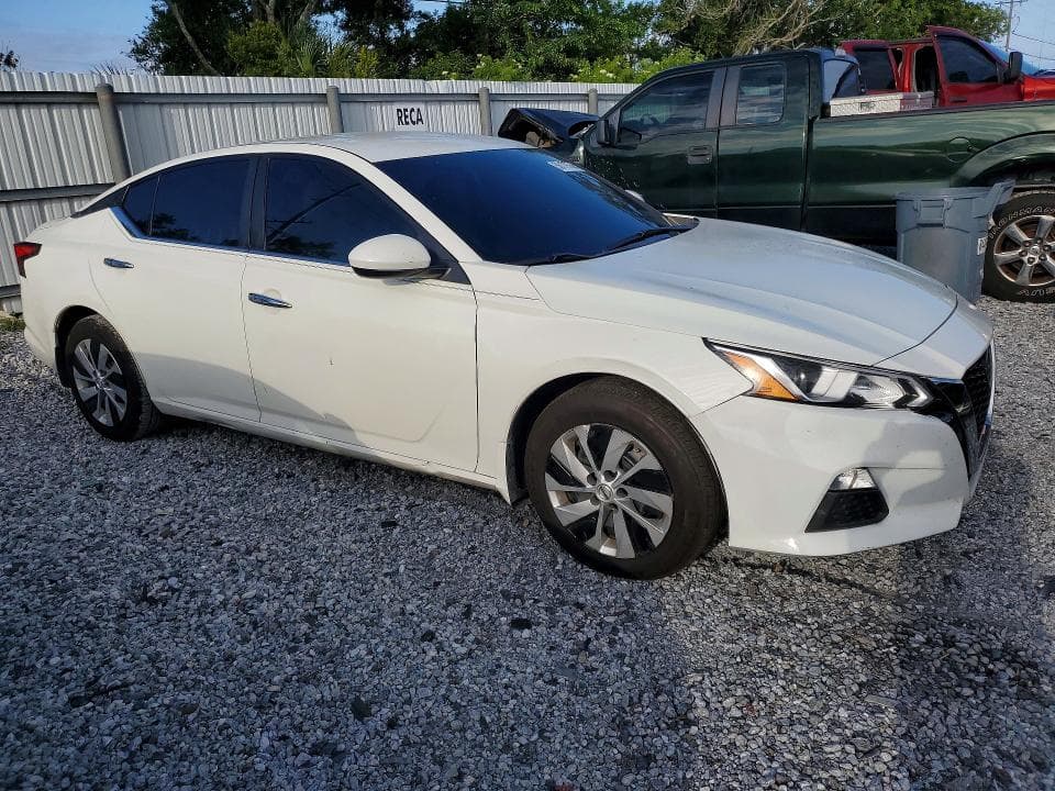 2020 NISSAN ALTIMA S 4