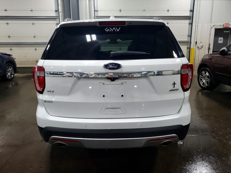 2017 FORD EXPLORER XLT 6