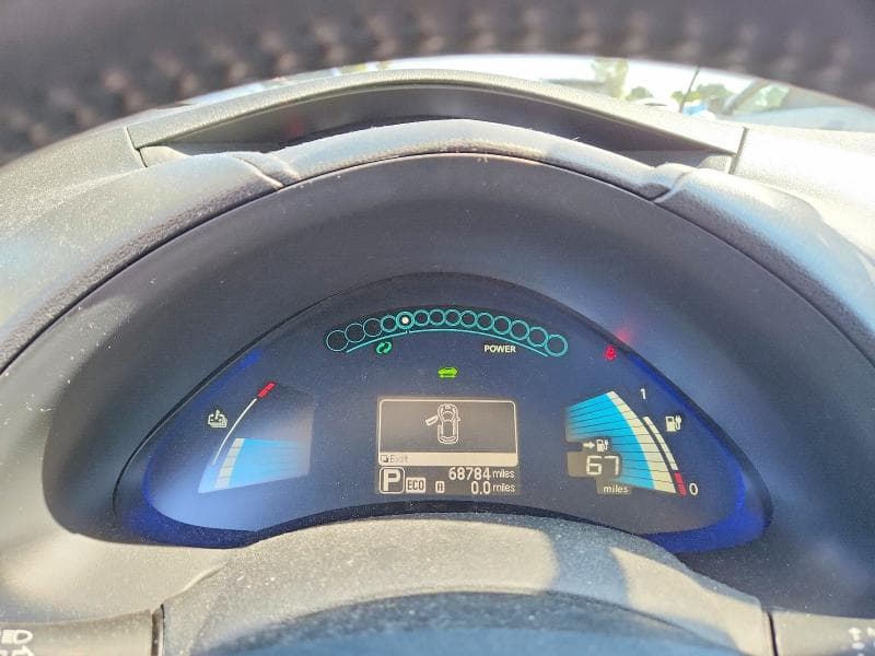 2017 NISSAN LEAF SL 9