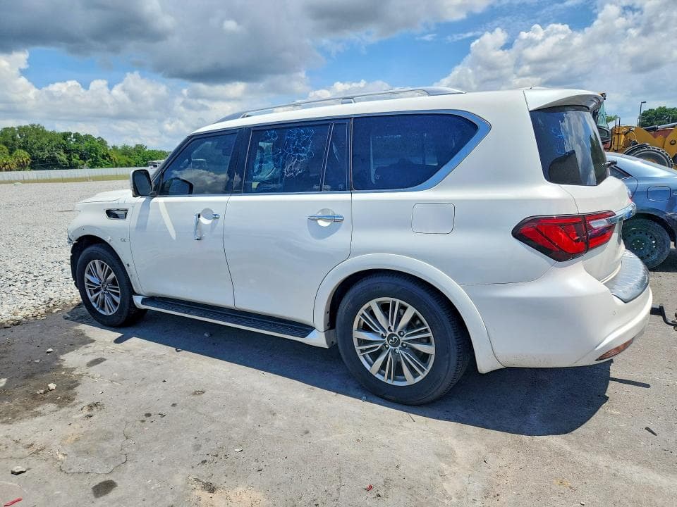 2020 INFINITI QX80 LUXE 2