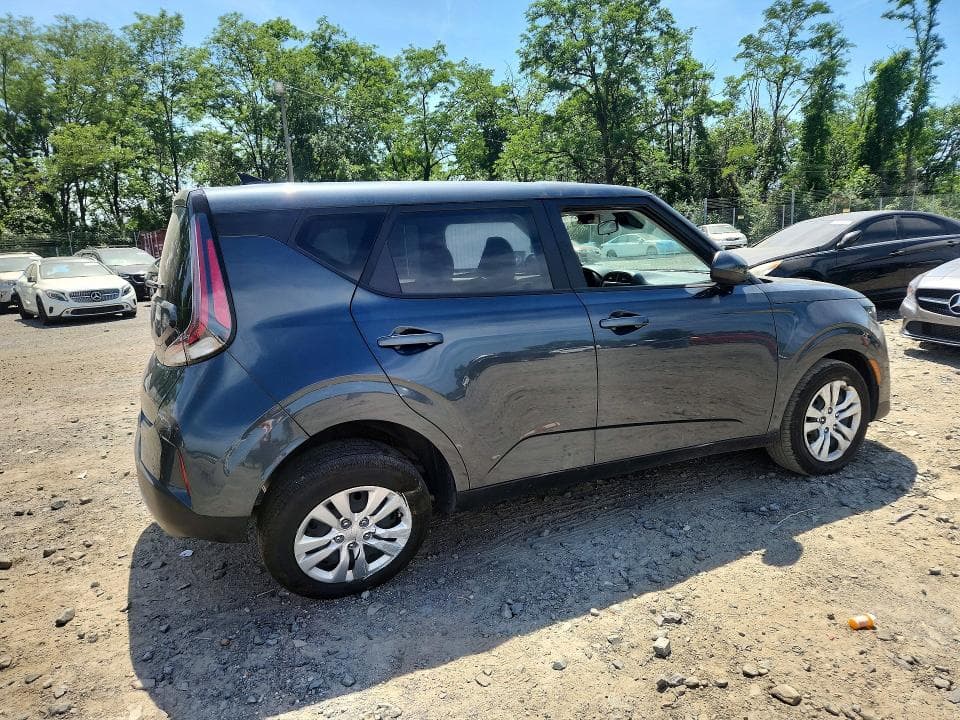 2025 KIA SOUL LX 3