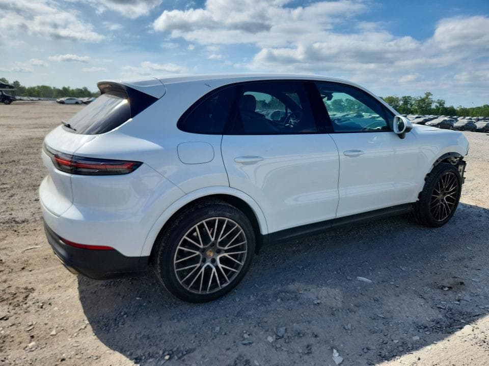 2023 PORSCHE CAYENNE BASE 3