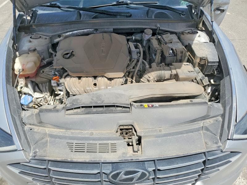 2022 HYUNDAI SONATA SE 11