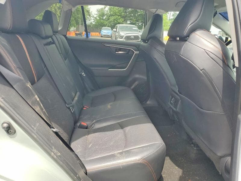 2019 TOYOTA RAV4 ADVENTURE 10