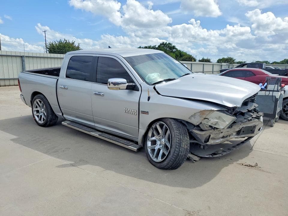 2018 RAM 1500 SLT 4