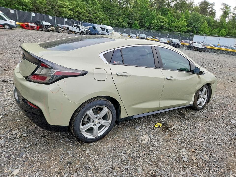 2017 CHEVROLET VOLT LT 3