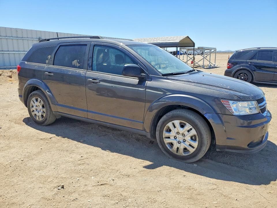 2019 DODGE JOURNEY SE 4