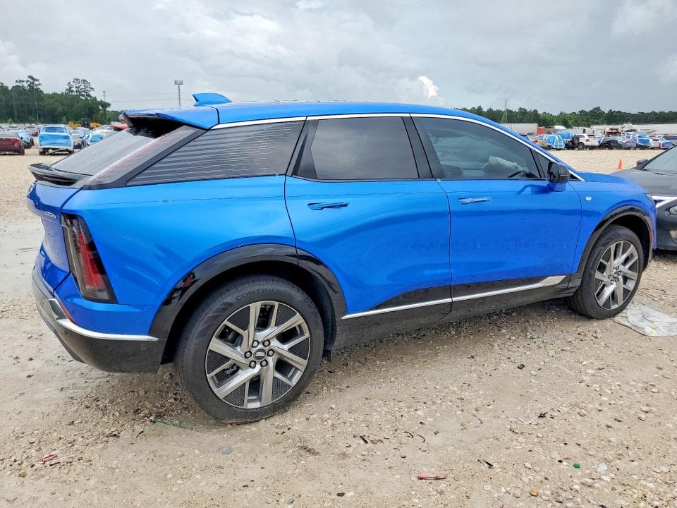 2026 CADILLAC OPTIQ LUXURY 3