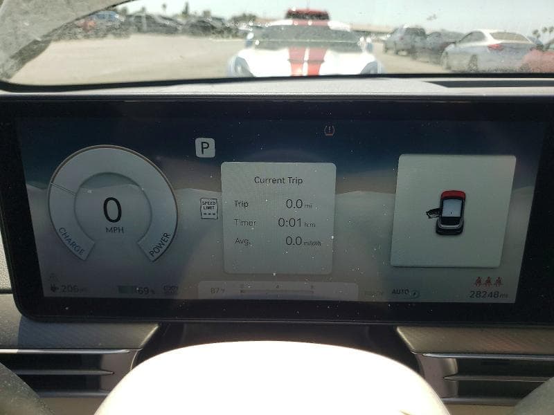 2025 GENESIS GV60 STANDARD 9