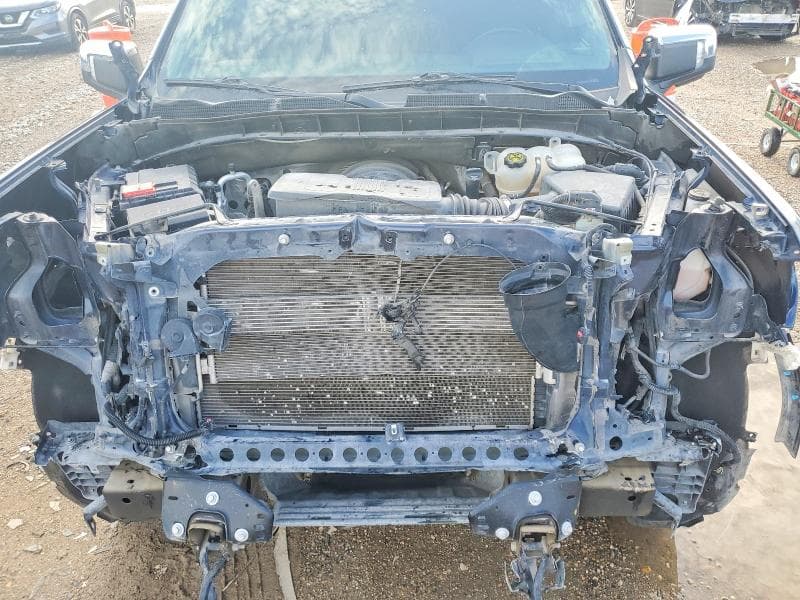 2023 GMC SIERRA K1500 SLT 11