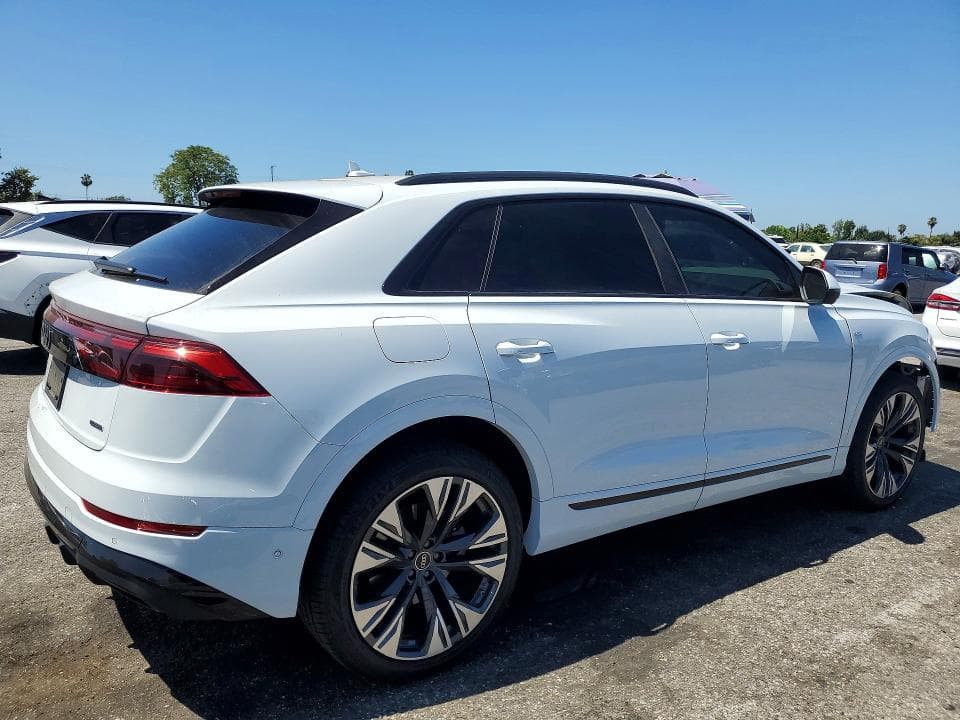 2025 AUDI Q8 PREMIUM PLUS S-LINE 3