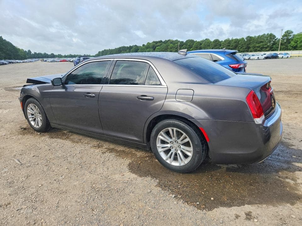2019 CHRYSLER 300 TOURING 2