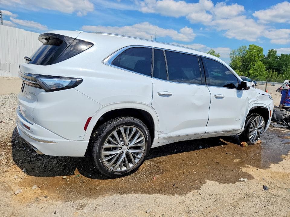 2026 BUICK ENCLAVE AVENIR 3