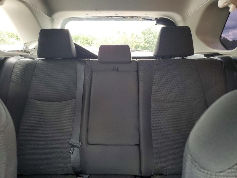 2019 TOYOTA RAV4 LE 10