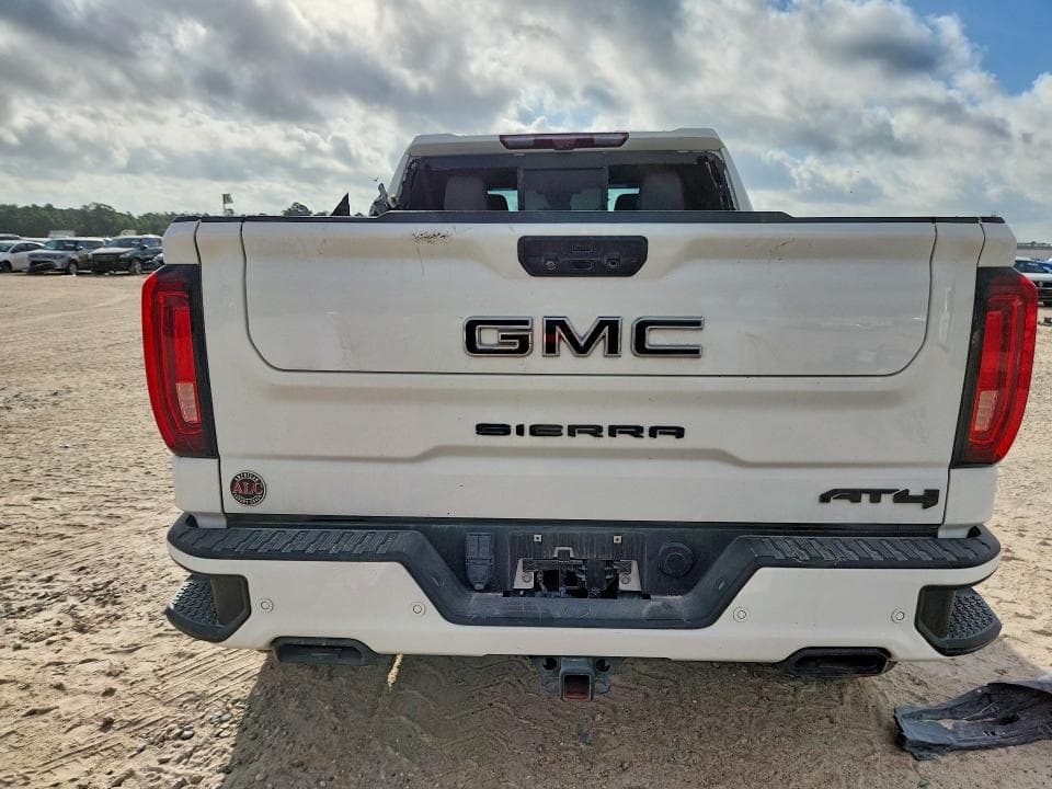 2023 GMC SIERRA K1500 AT4 6