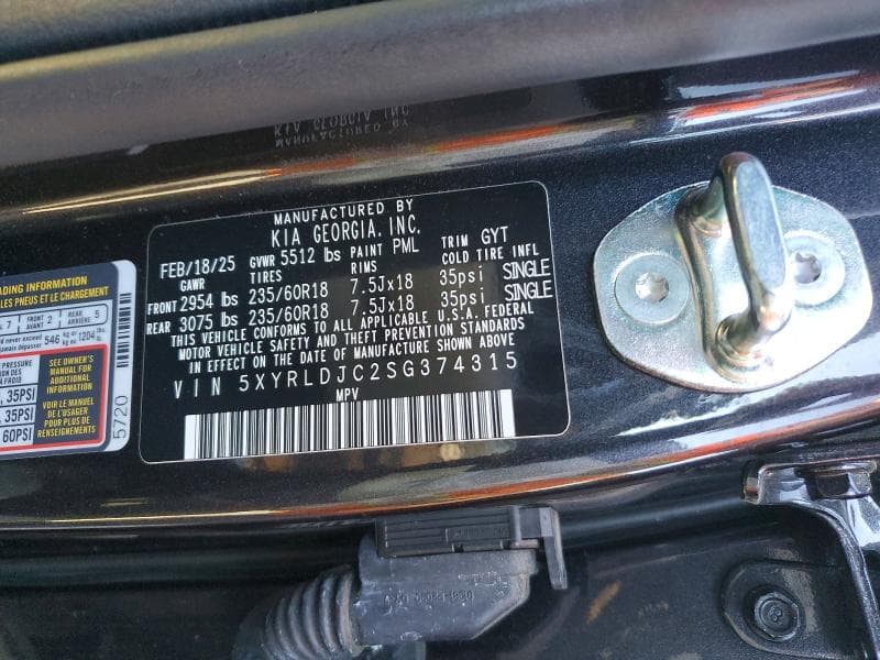 2025 KIA SORENTO S 14