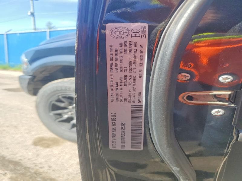 2021 RAM 1500 CLASSIC SLT 12