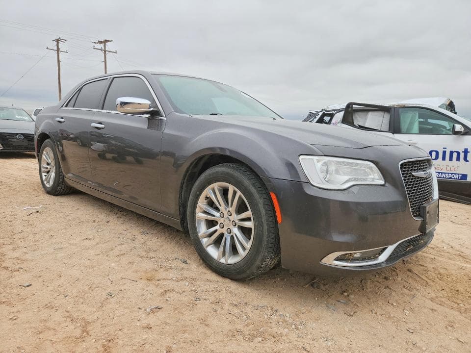2017 CHRYSLER 300C 4