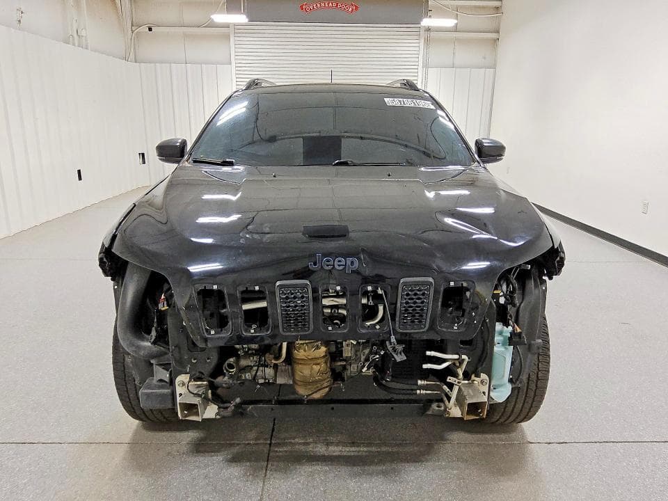 2019 JEEP CHEROKEE LATITUDE 5