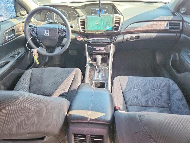 2017 HONDA ACCORD EX 8
