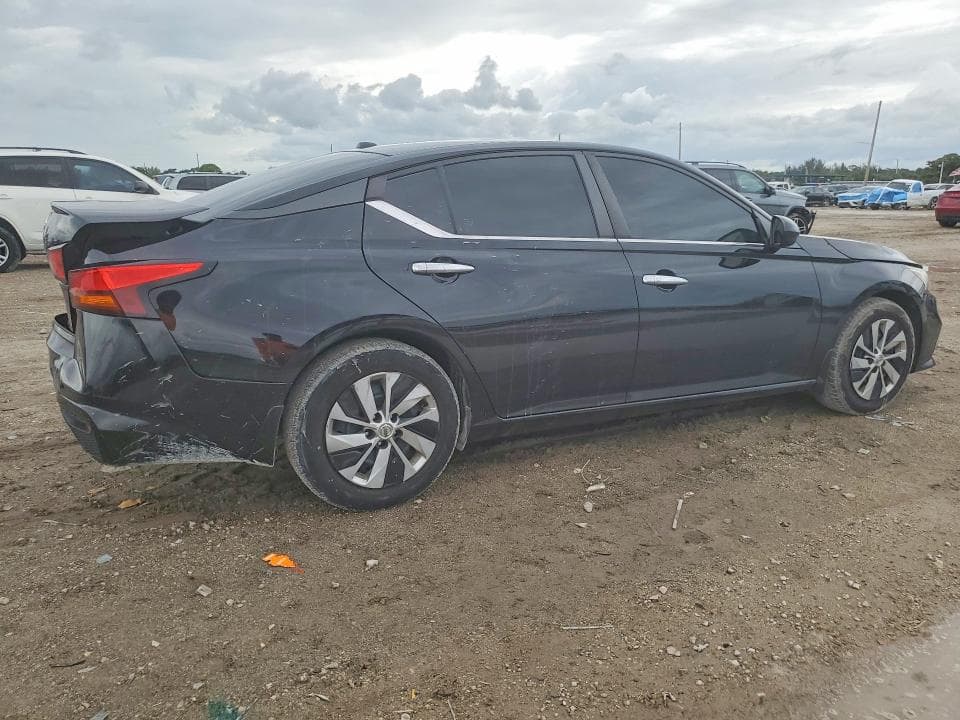 2020 NISSAN ALTIMA S 3