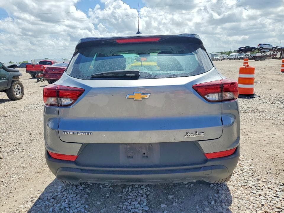 2023 CHEVROLET TRAILBLAZER LS 6