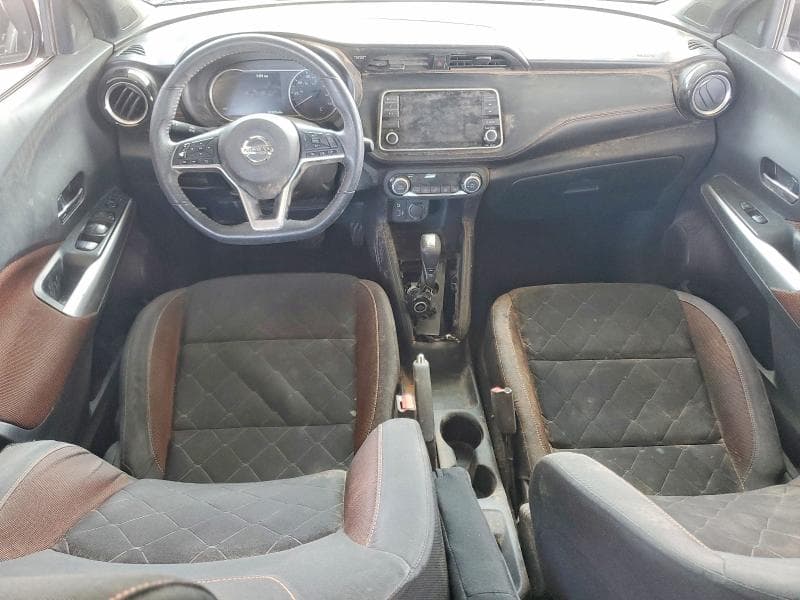 2020 NISSAN KICKS SR 8