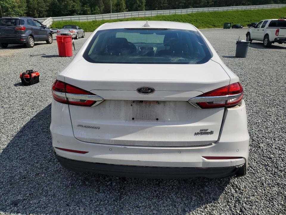 2019 FORD FUSION SE 6