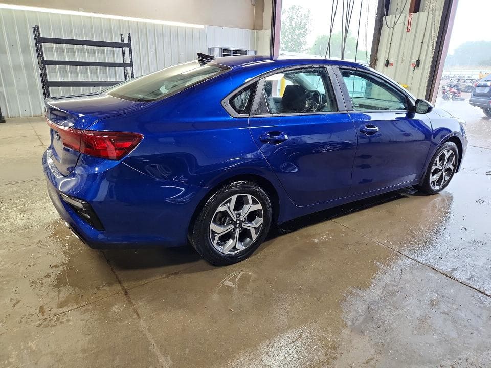 2021 KIA FORTE LXS 3