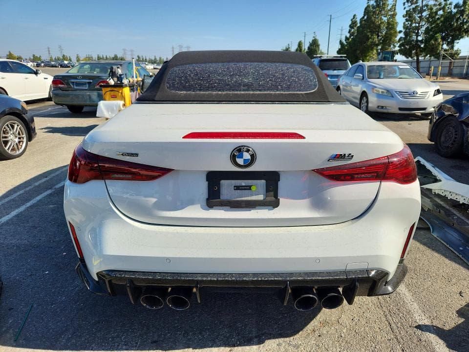 2026 BMW M4 COMPETITION 6