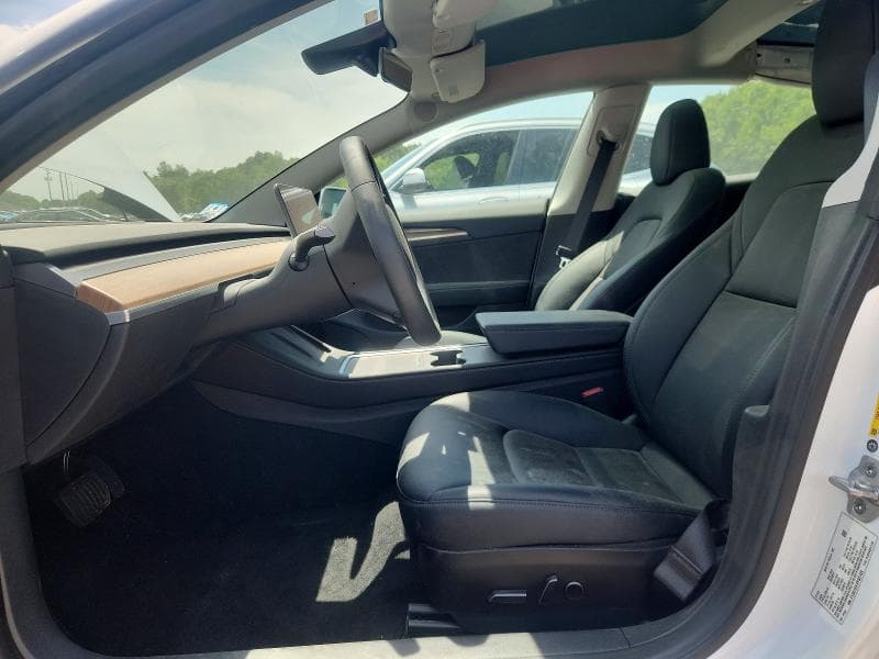 2023 TESLA MODEL 3 7