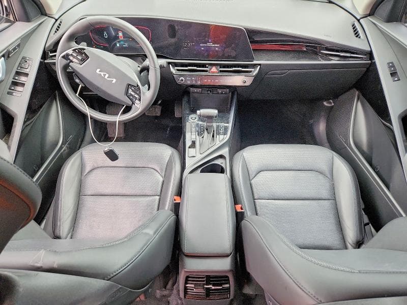 2023 KIA NIRO SX 8