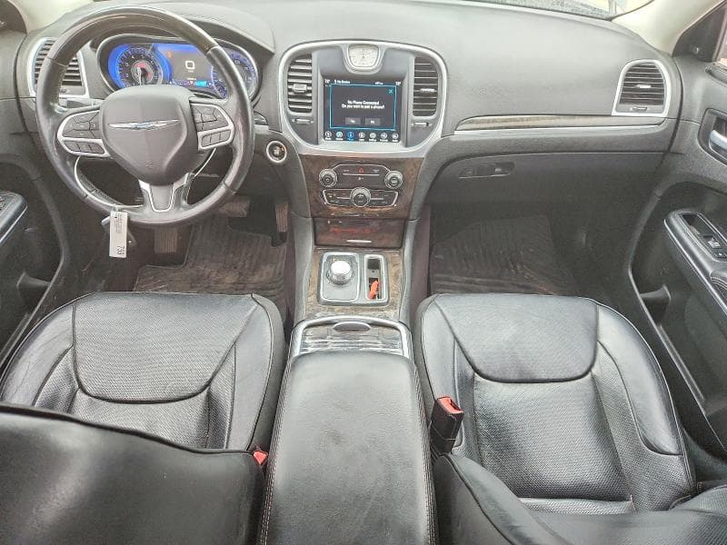 2017 CHRYSLER 300C 8