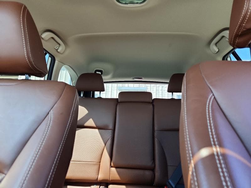 2019 SUBARU OUTBACK TOURING 10