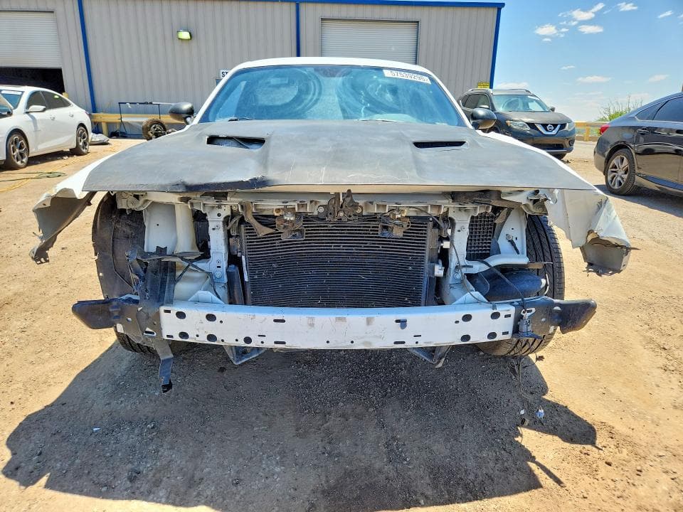2019 DODGE CHALLENGER SXT 5