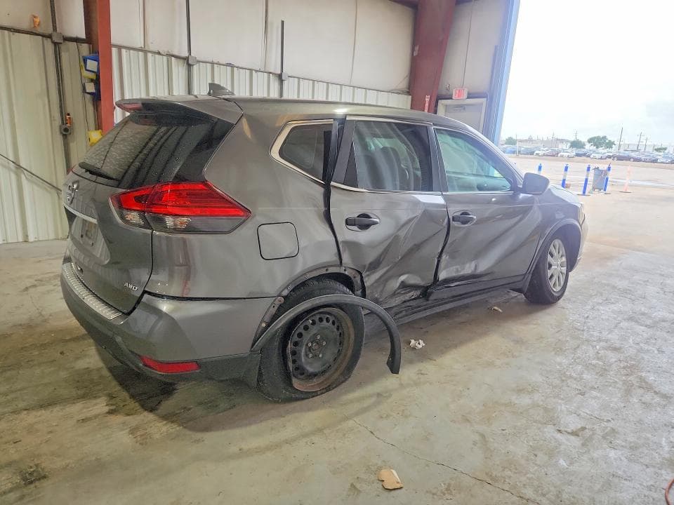 2017 NISSAN ROGUE S 3