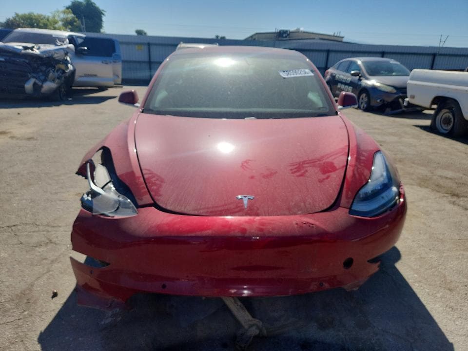 2018 TESLA MODEL 3 5