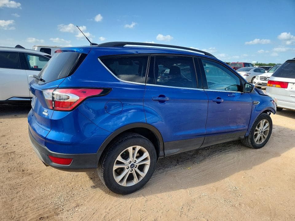 2018 FORD ESCAPE SE 3