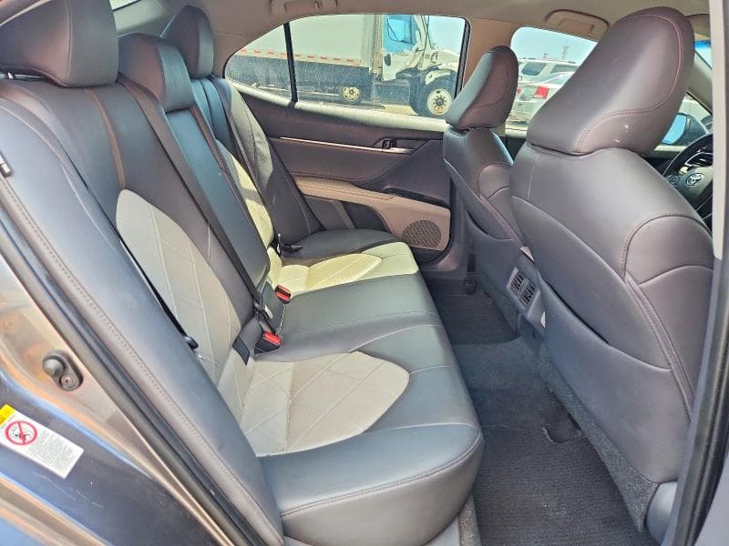 2018 TOYOTA CAMRY L 10