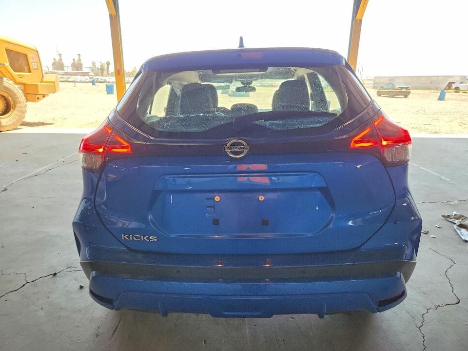 2021 NISSAN KICKS S 6